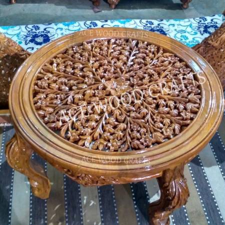 Carved Wooden Center Table Manufacturers, Suppliers in Saharanpur